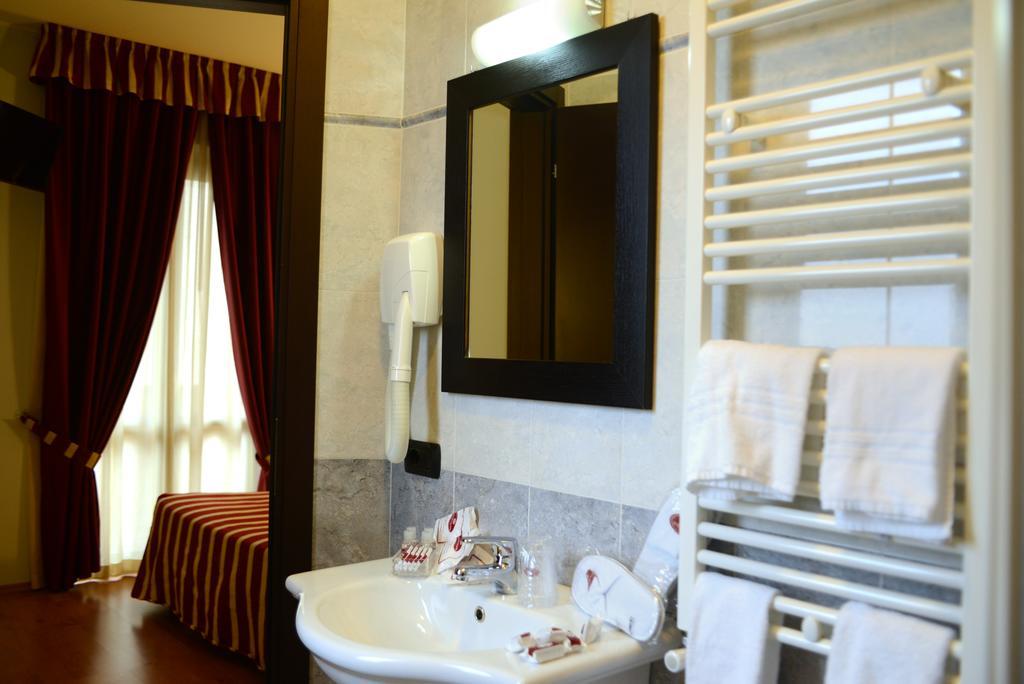 Hotel Iacone Кьети Экстерьер фото