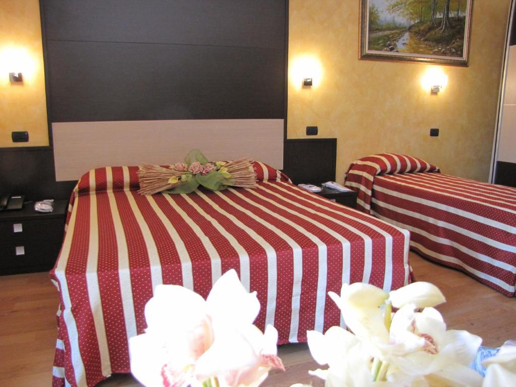 Hotel Iacone Кьети Номер фото