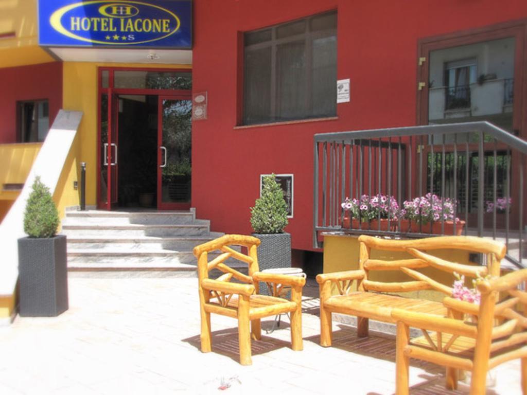 Hotel Iacone Кьети Экстерьер фото